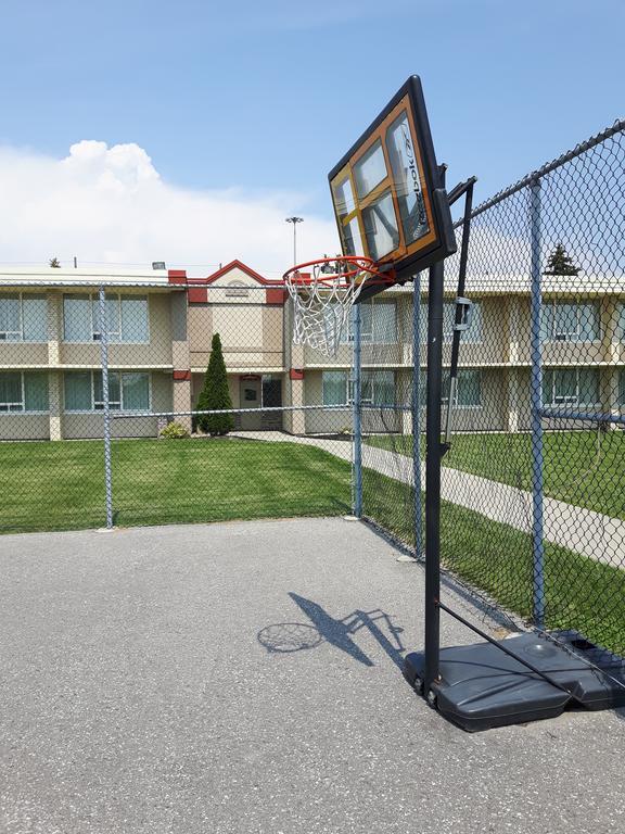 Best Western Plus Durham Hotel & Conference Centre Oshawa Eksteriør billede